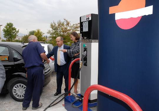©Ayto.Granada: El parque Norte de Bomberos cuenta ya con un deposito municipal de autoGas para autoconsumo de vehículos municipales ©Ayto.Granada: El parque Norte de Bomberos cuenta ya con un deposito municipal de autoGas para autoconsumo de vehículos municipales